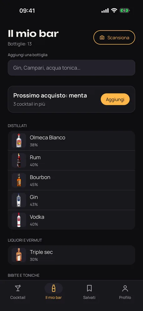 La schermata Il mio bar di Muddle, con le bottiglie raggruppate per tipo